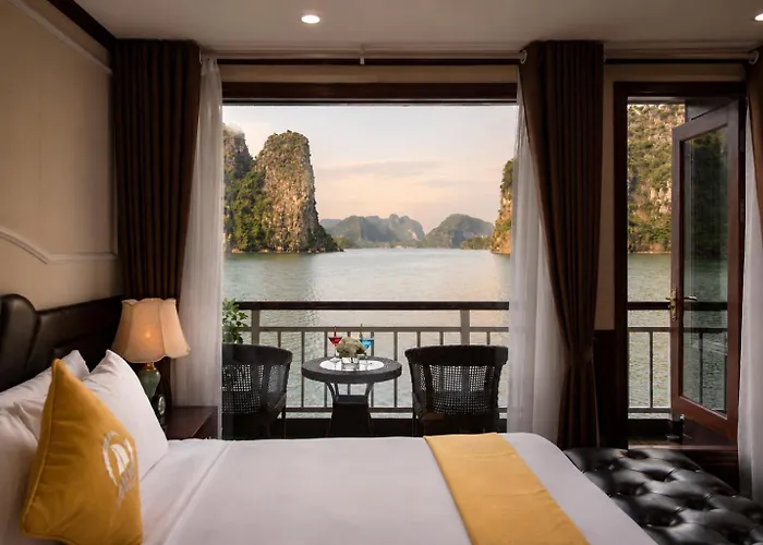 Cruise Bateau-hôtel 5*