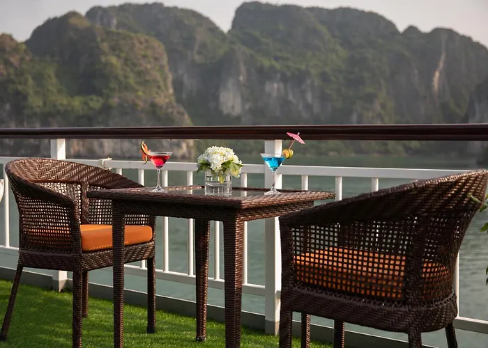 Bateau-hôtel Cruise 5*