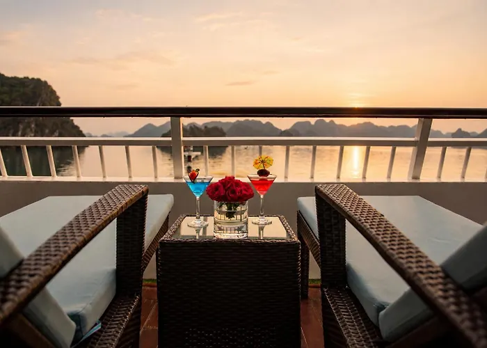 Bateau-hôtel Cruise Hạ Long