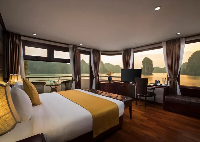 Bateau-hôtel Cruise 5*